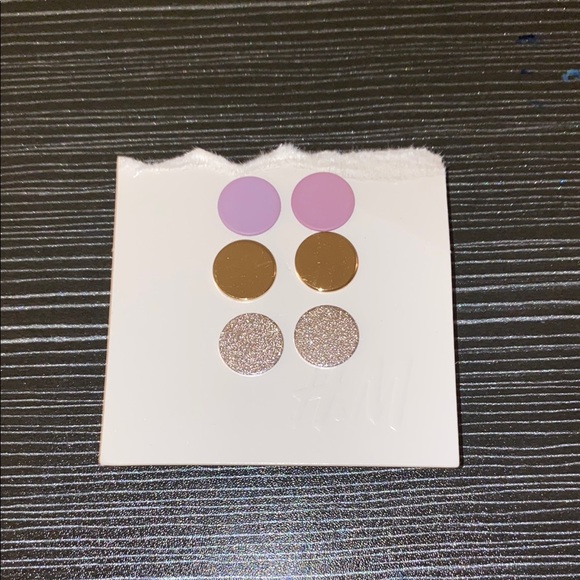 H&M Multicolor Stud Earrings - Picture 1 of 3